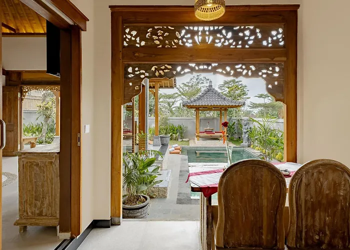 Ari Yudha Villa